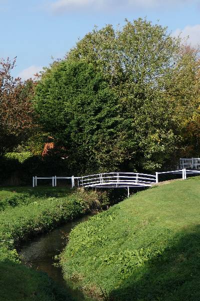 Wilberfoss canal bridge